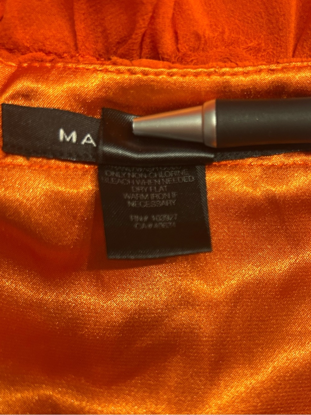 Marc Jacobs Vintage Silk Orange Ruffle V Neck Dress, Size 0 - Picture 10 of 10